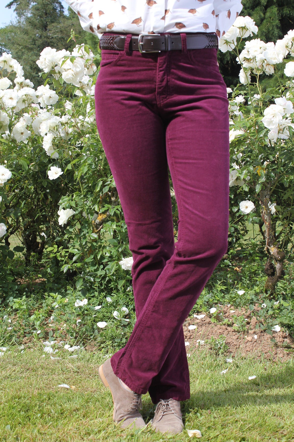 Pantalon en velours bordeaux pour femme